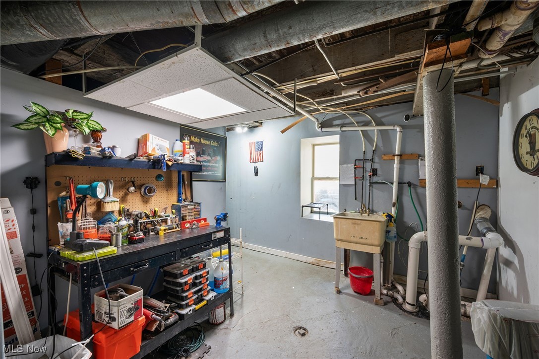 Bedford - Commercial Sale