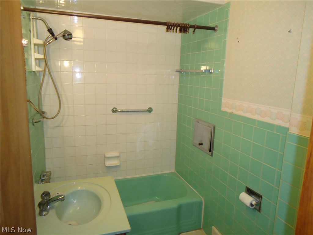 Silver Lake Heights - Residential