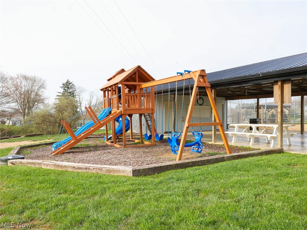 Connecticut Wstn Reserve Sch L - Residential