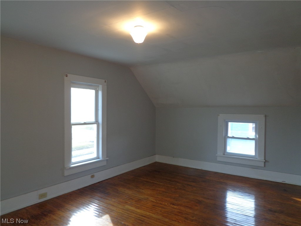 Village/Minerva - Residential