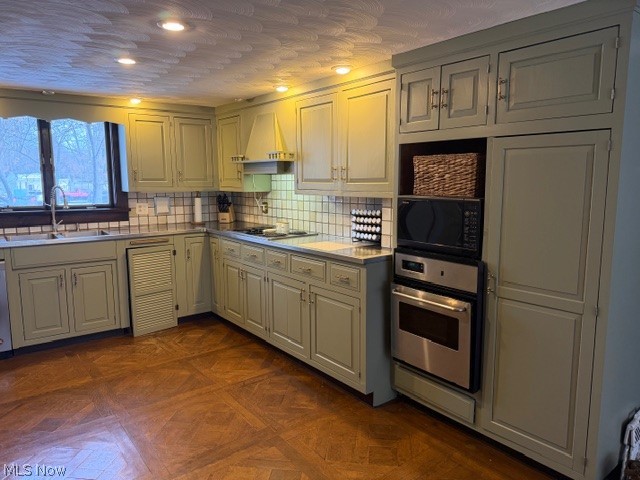 Village/Ne London Sub 3 - Residential