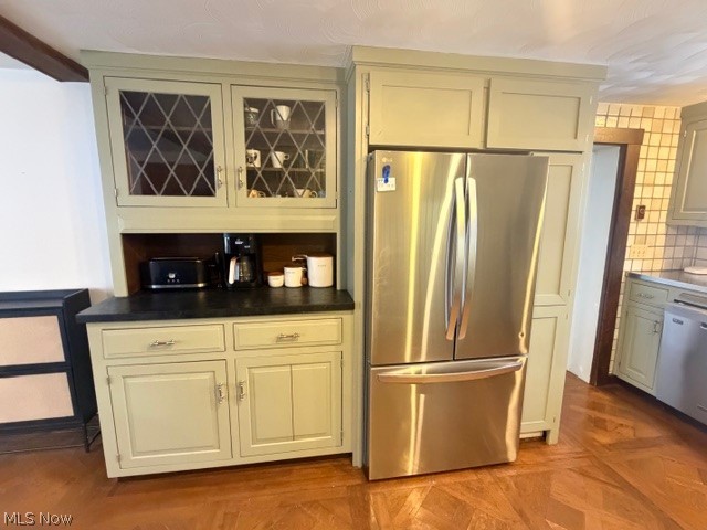 Village/Ne London Sub 3 - Residential