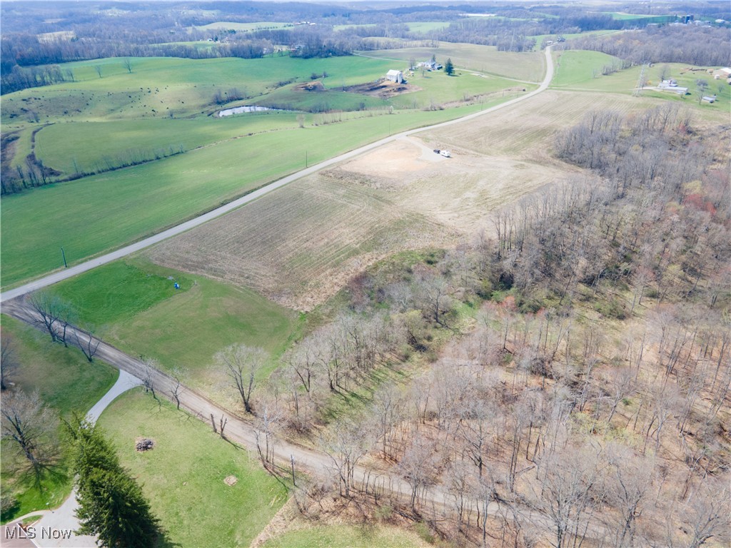 Norfield Road, New Concord, Ohio image 9