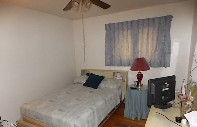 COUNTRY CLUB - Residential