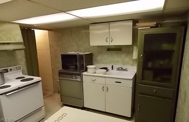 COUNTRY CLUB - Residential