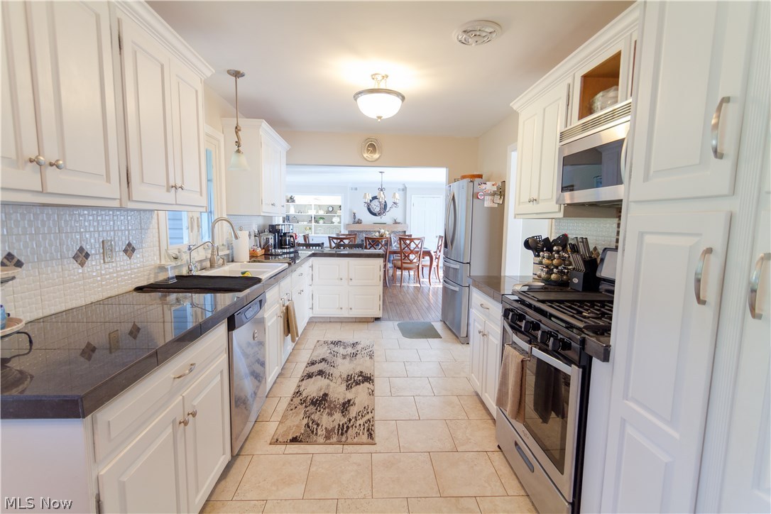 Jackson Lander Road Suburban E - Residential