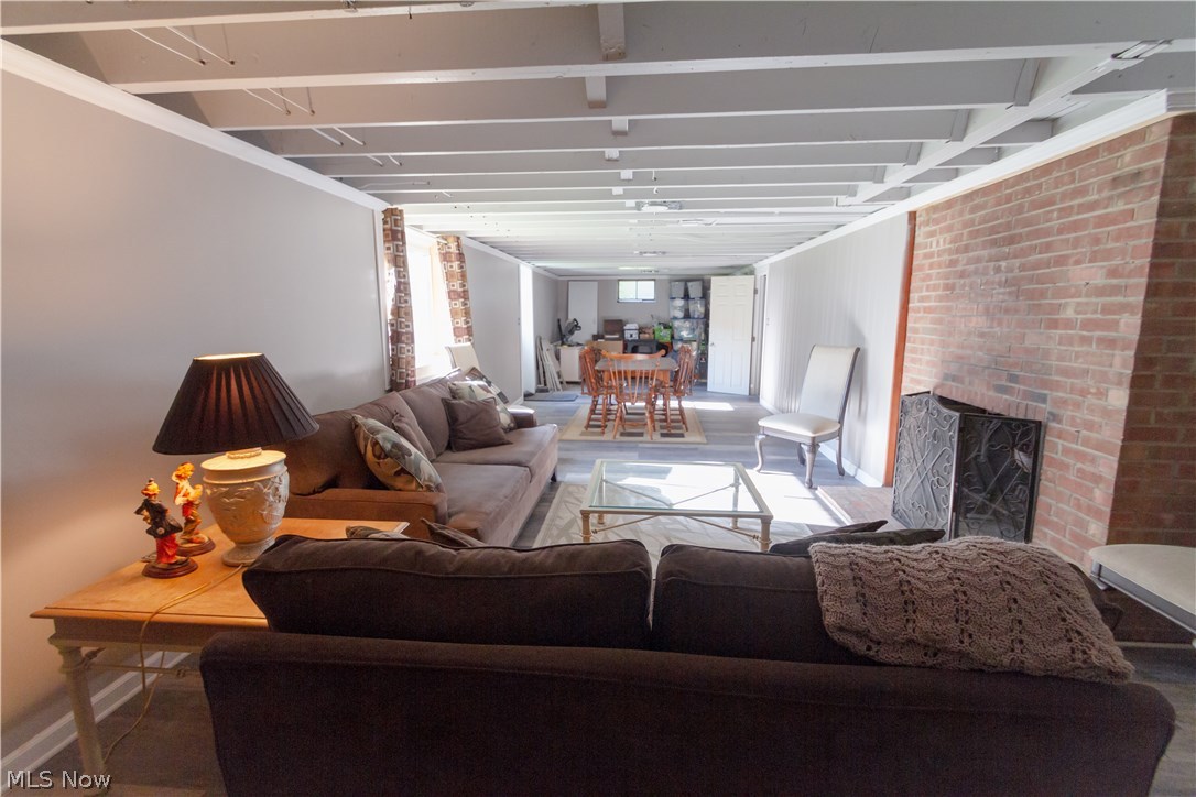 Jackson Lander Road Suburban E - Residential