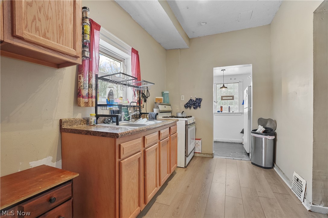 City/Youngstown - Residential