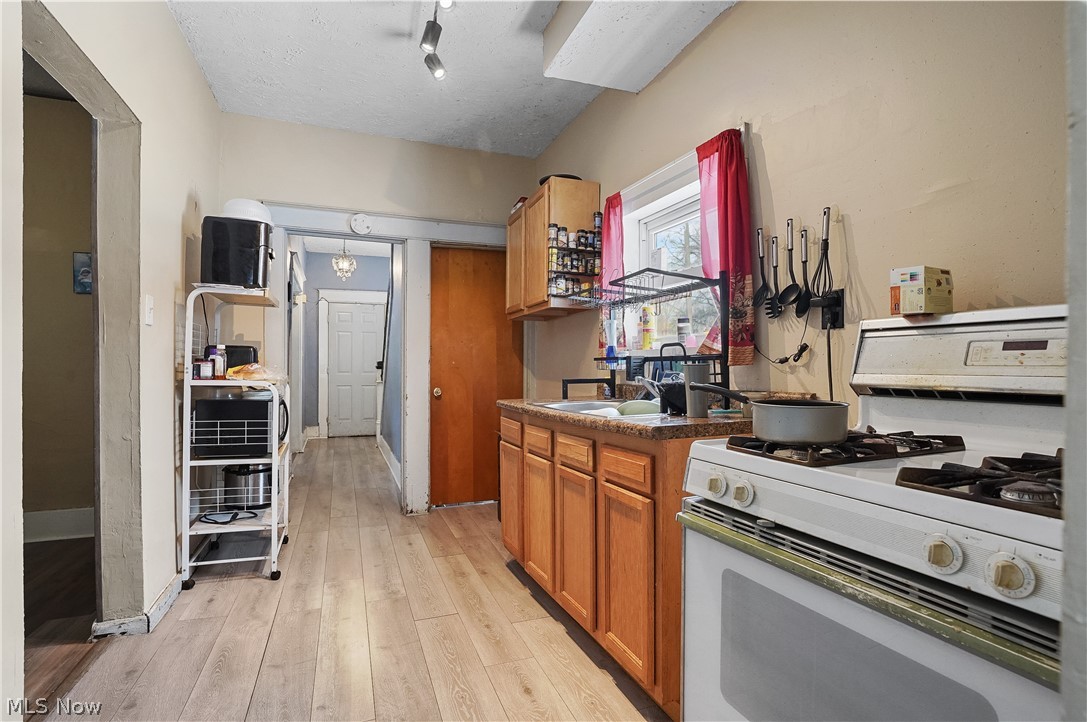 City/Youngstown - Residential