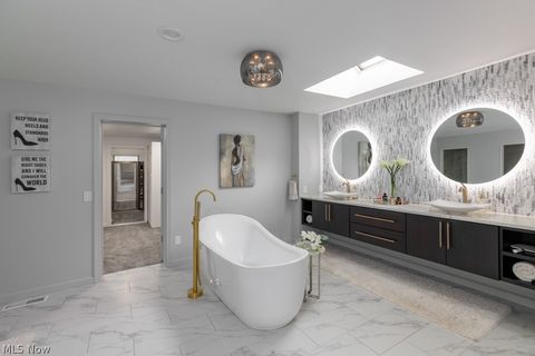 Tiny photo for 4864 Armandale Avenue NW, Canton, OH 44718 (MLS # 5201533)