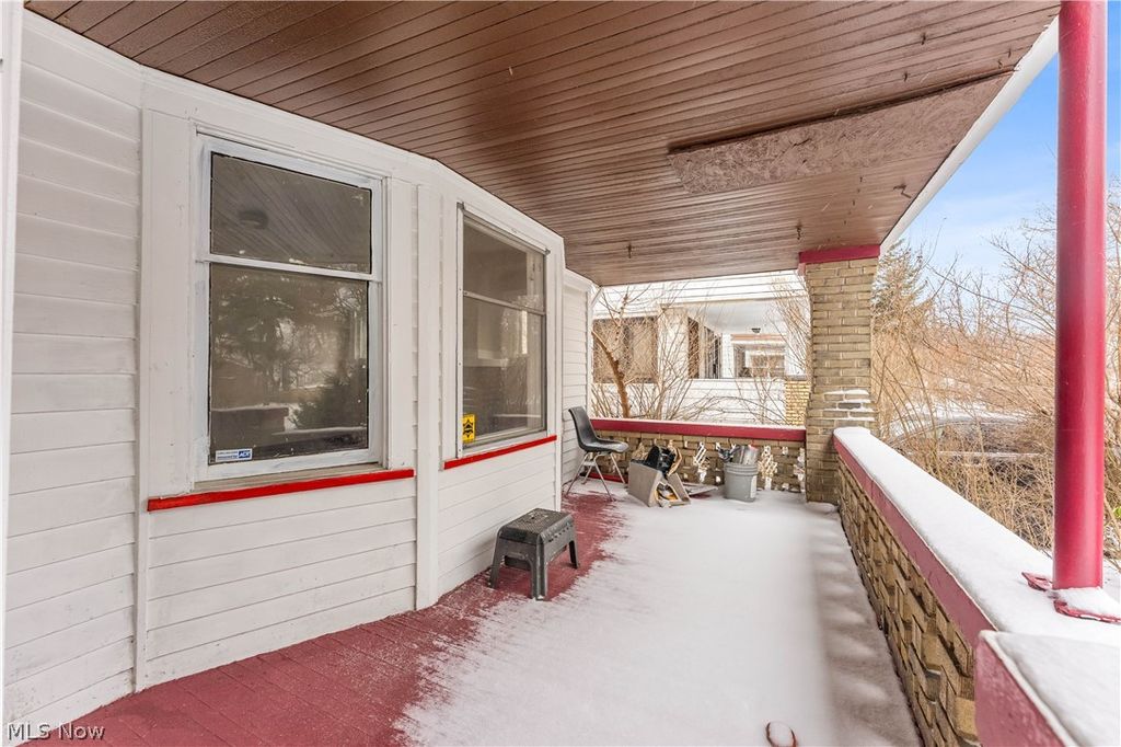 Photo of 1063 E 171st Street #1/DN, Cleveland, OH 44119 (MLS # 5191521)