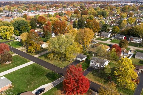 Tiny photo for 7443 Sugartree Drive, Boardman, OH 44512 (MLS # 5203040)