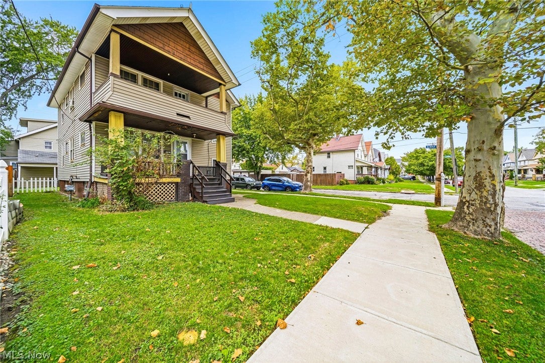 3364 W 86th Street