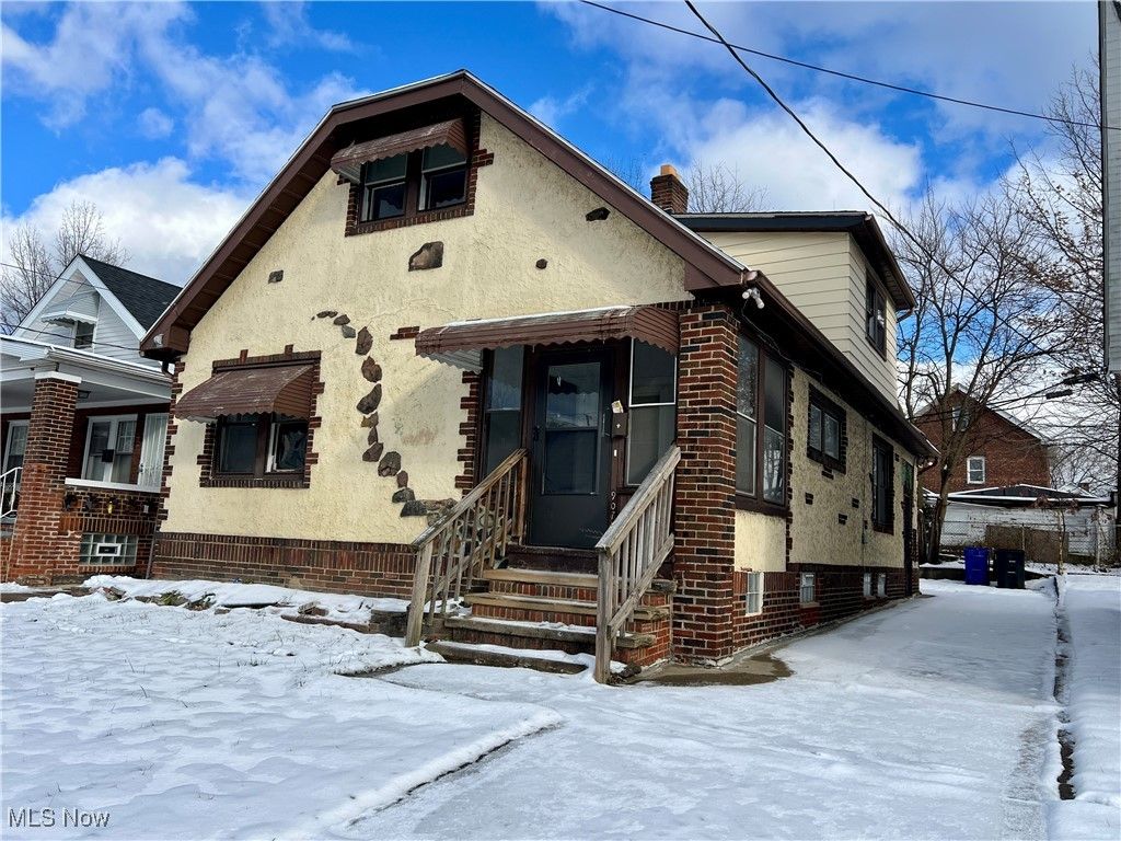 Photo of 907 Rondel Road, Cleveland, OH 44110 (MLS # 5175863)
