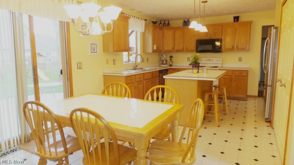 Echo Lake - Residential