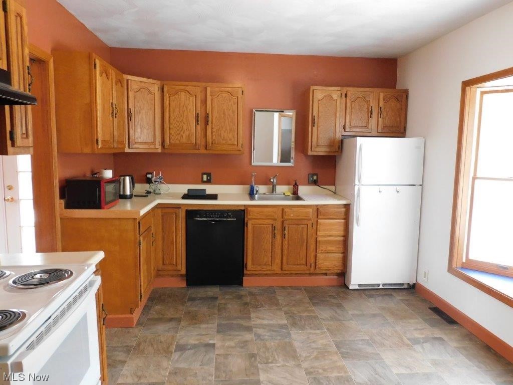 M J Prindale - Residential