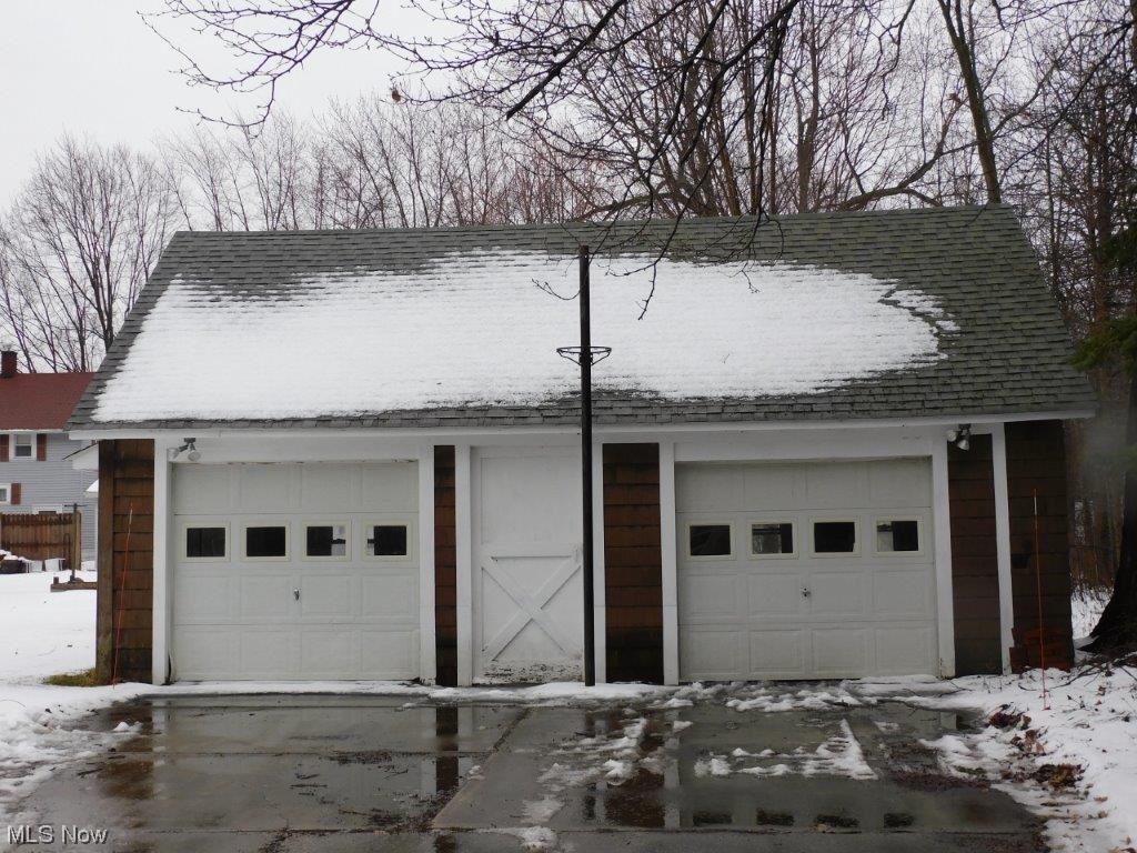 M J Prindale - Residential