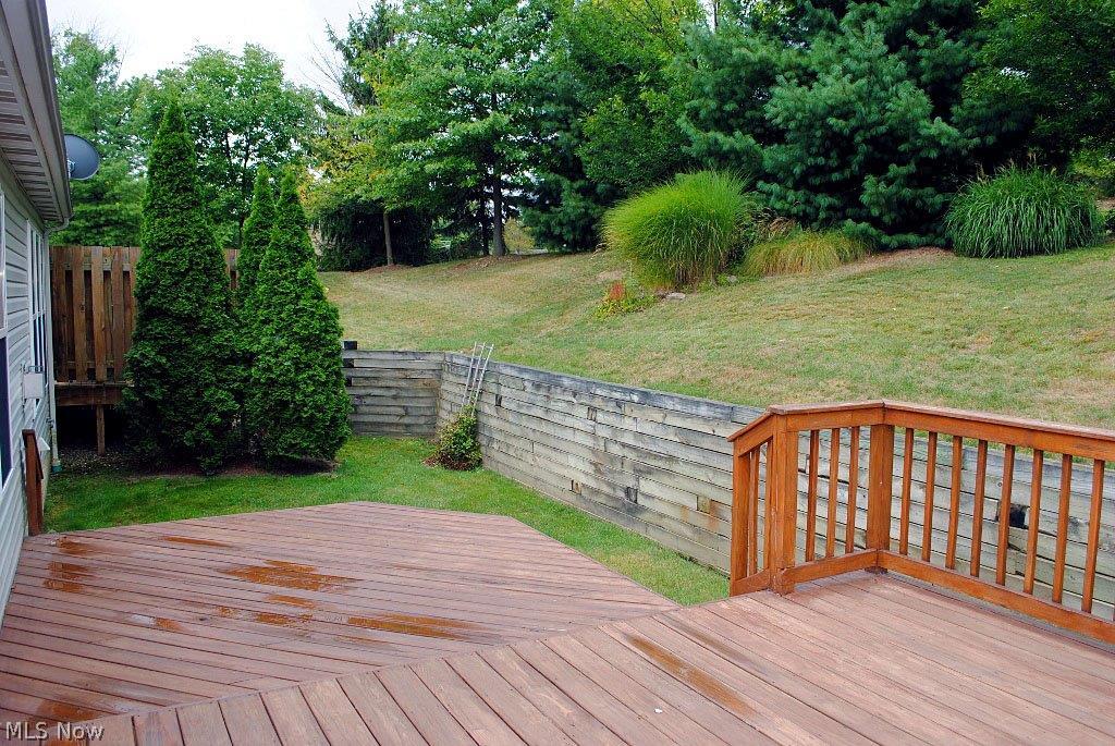 Woods/Auburn Lakes Condo Ph 01 - Residential