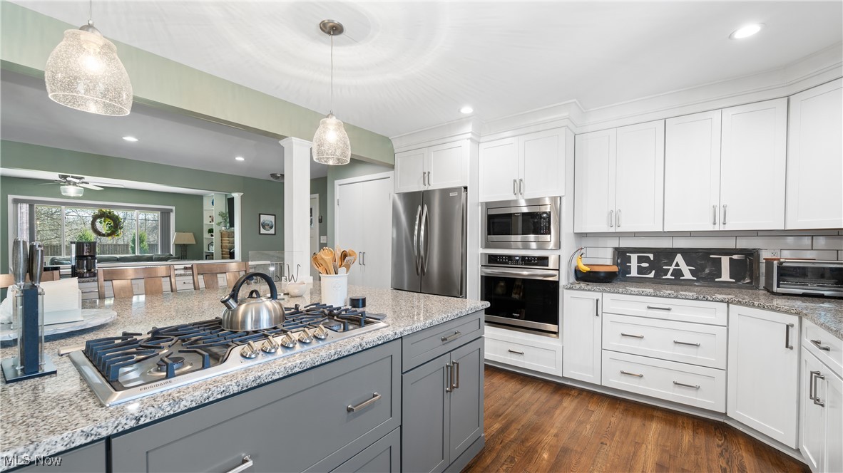 6711 W Smith Road, Medina, Ohio image 12