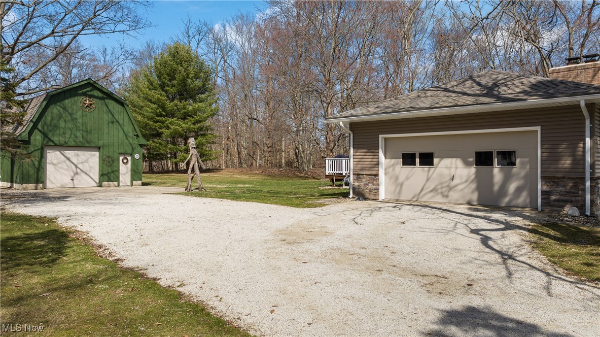 6711 W Smith Road, Medina, Ohio image 36