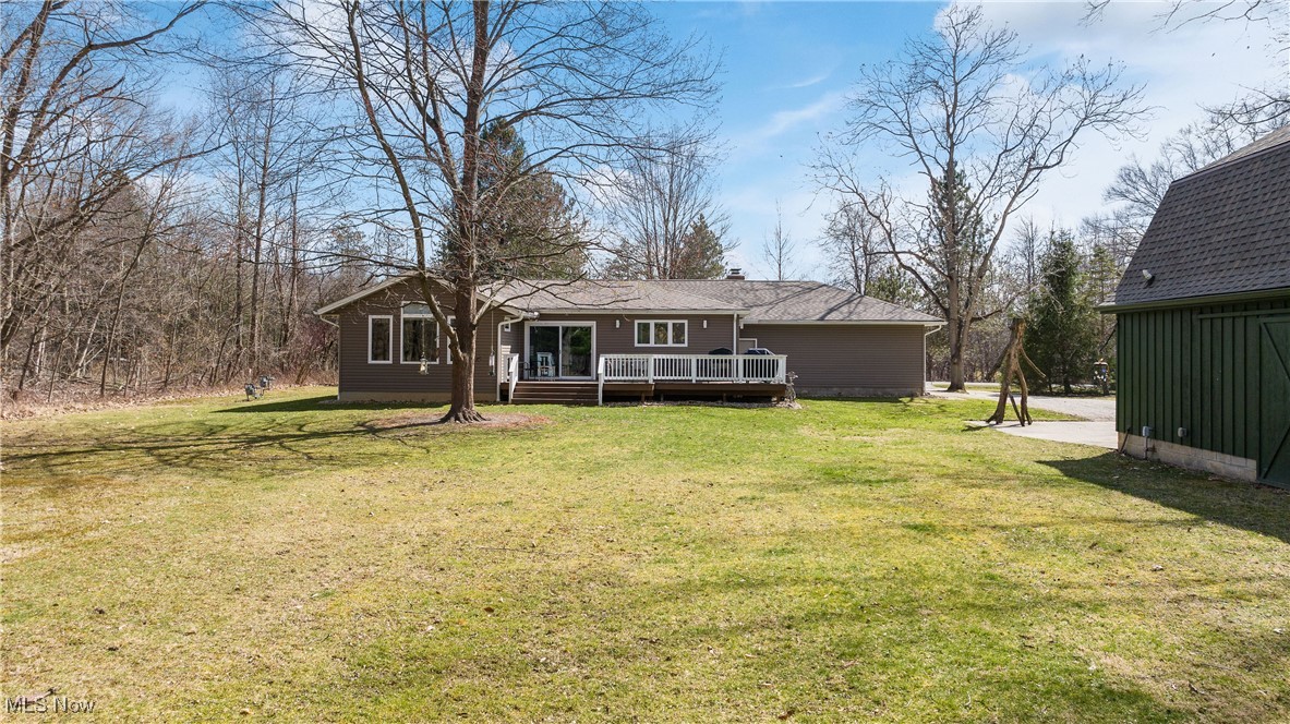 6711 W Smith Road, Medina, Ohio image 32