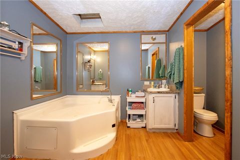 Tiny photo for 643 County Road 40, Sullivan, OH 44880 (MLS # 5187784)