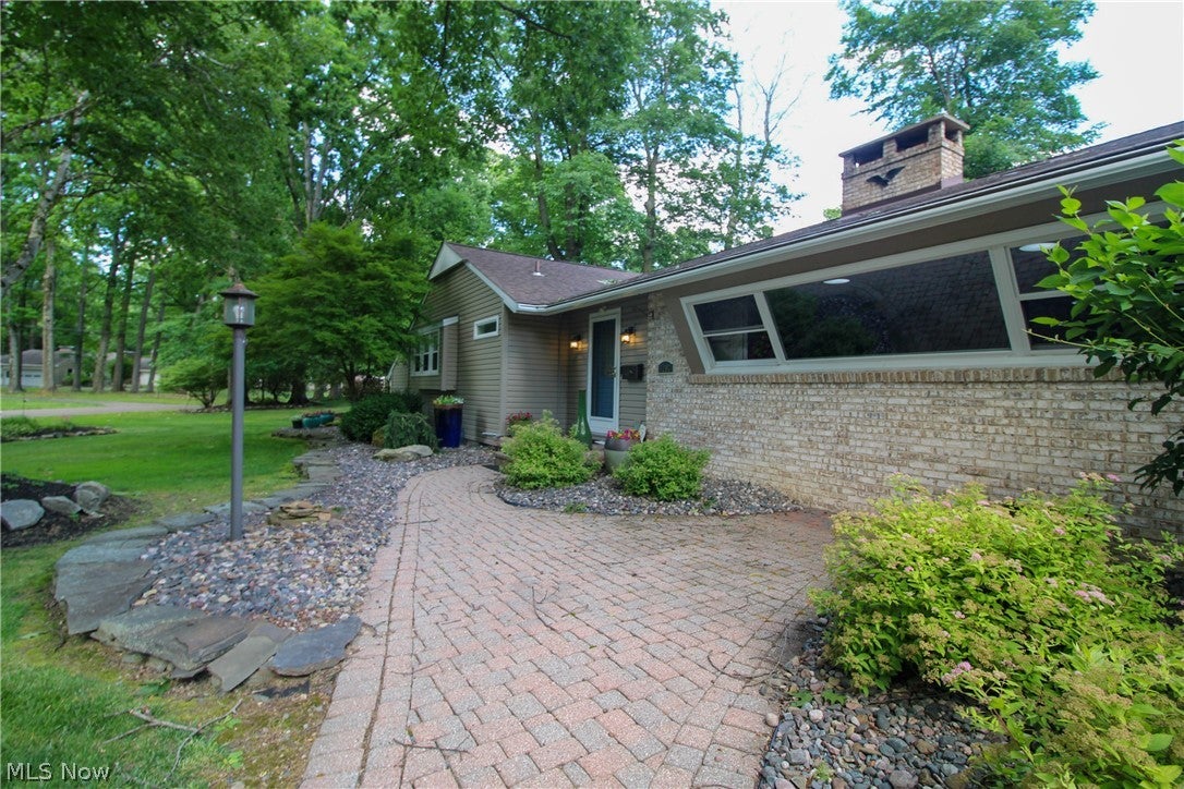 7293 Indian Trail