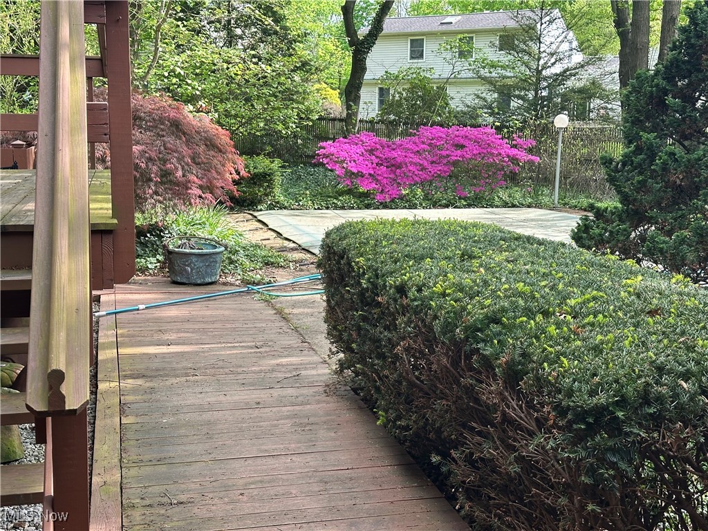 7353 Myrna Boulevard, Kent, Ohio image 32