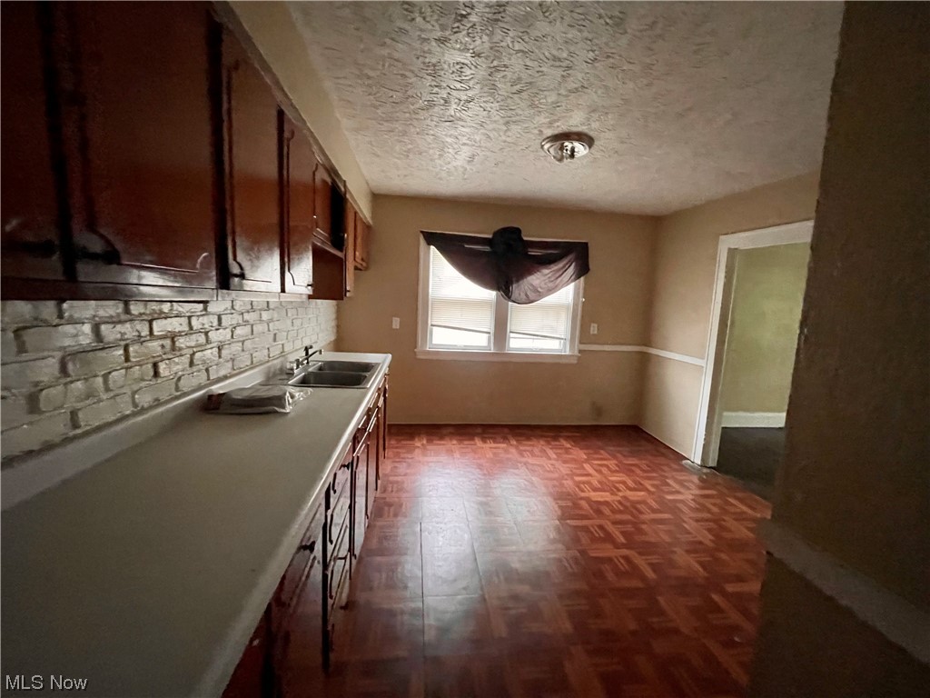 Woodhill East Blvd Sub - Residential Income