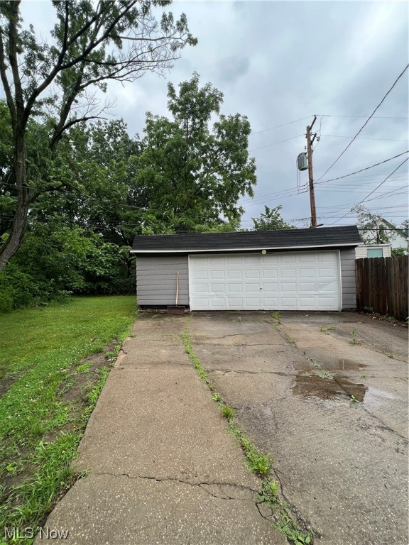 Woodhill East Blvd Sub - Residential Income