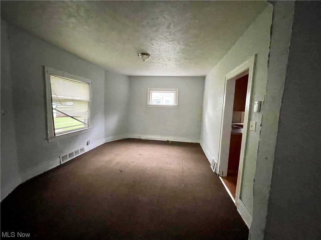 Woodhill East Blvd Sub - Residential Income