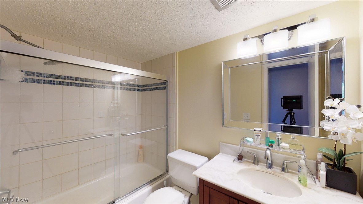 Sagamore East Condo - Residential