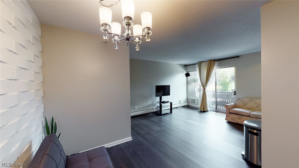 Sagamore East Condo - Residential