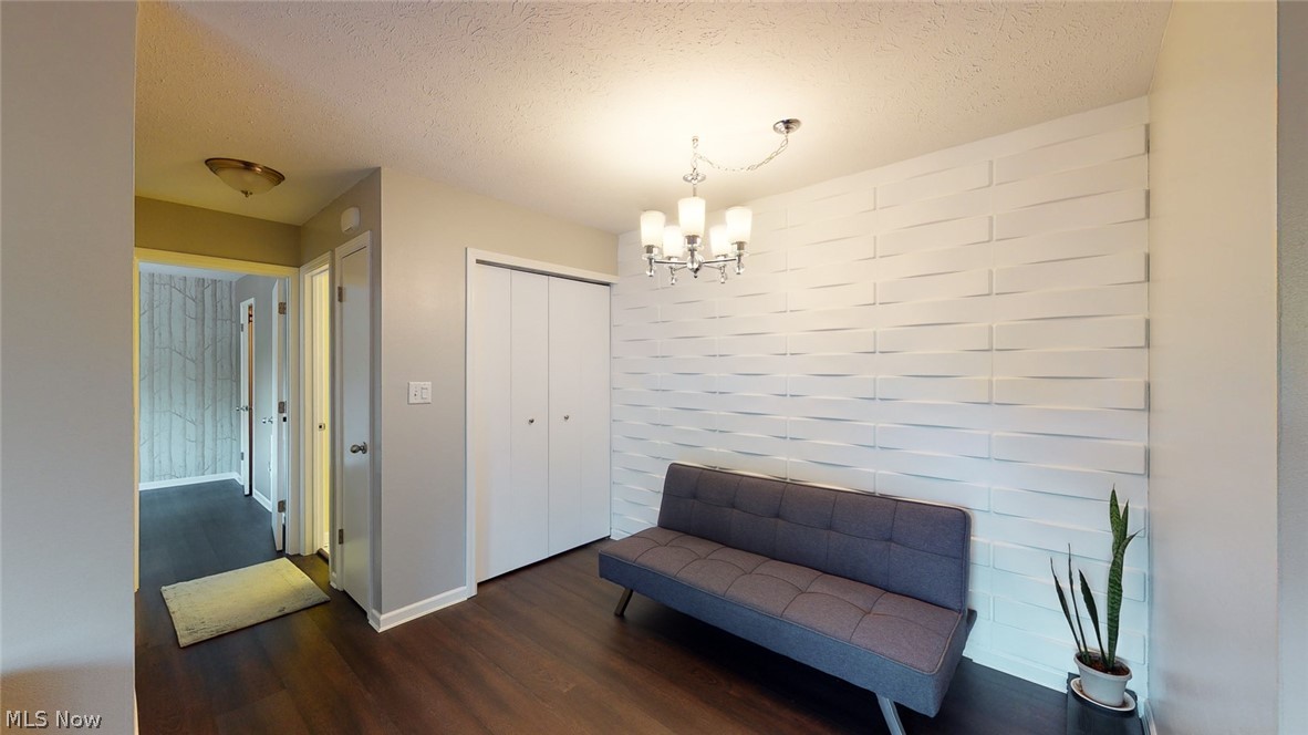 Sagamore East Condo - Residential