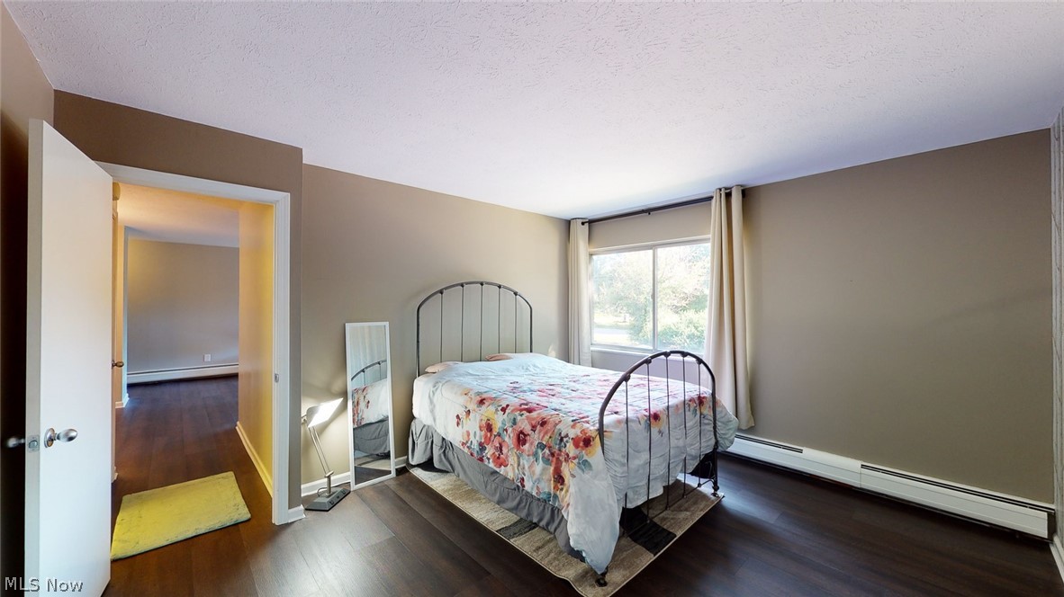 Sagamore East Condo - Residential