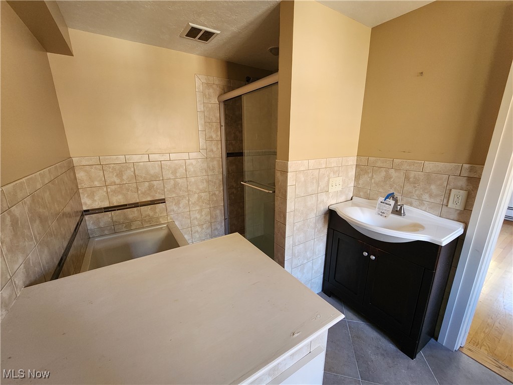 City/Youngstown - Residential