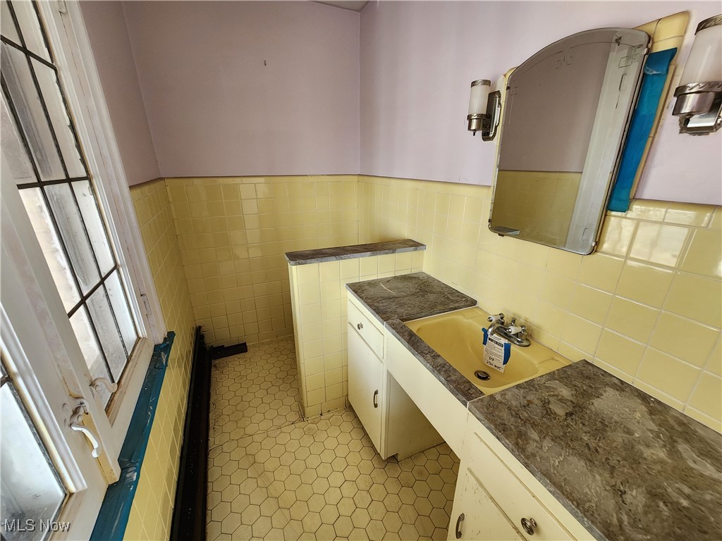 City/Youngstown - Residential