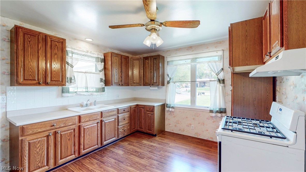 Wbw Inv Co Inc Hawley Drive Su - Residential