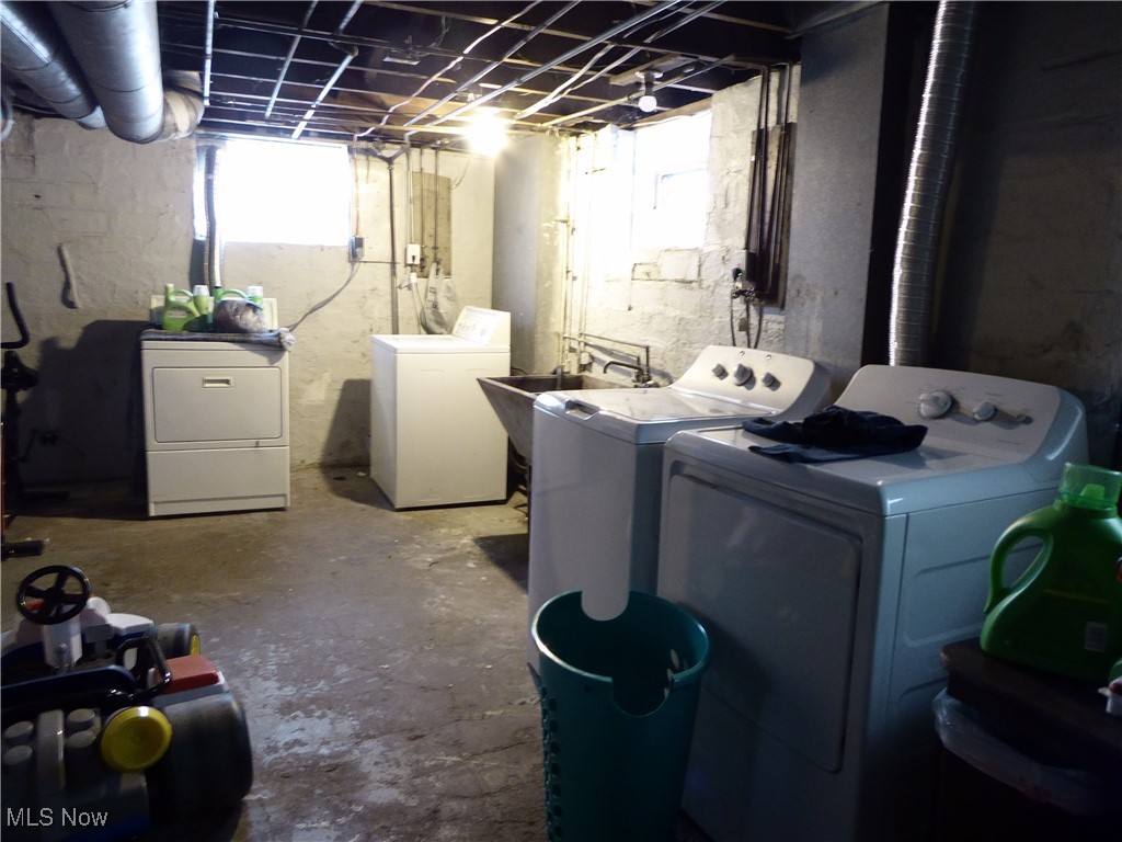 Old Brooklyn - Residential Income