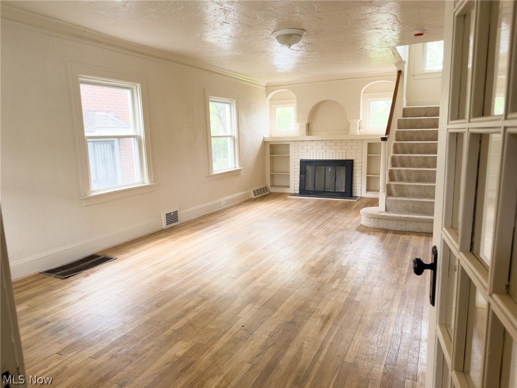 Photo of 3710 Sudbury Road, Shaker Heights, OH 44120 (MLS # 5207425)