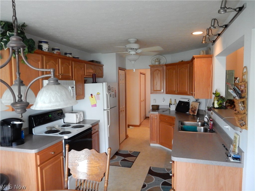 Willow Woods Condos - Residential