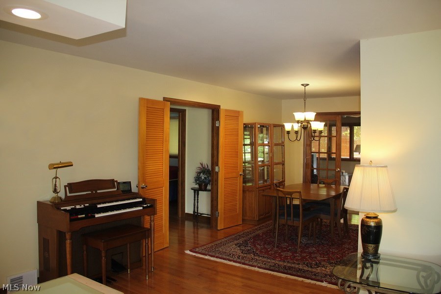 Beverly Hill 02 - Residential