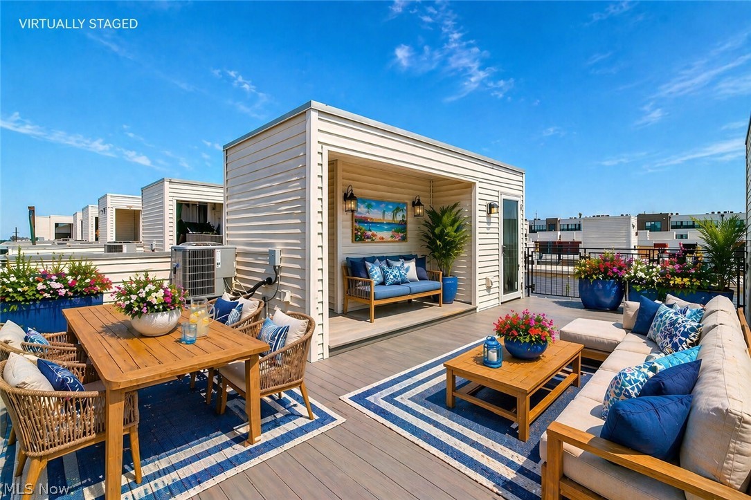 Battery Park Twnhms Condo - Residential