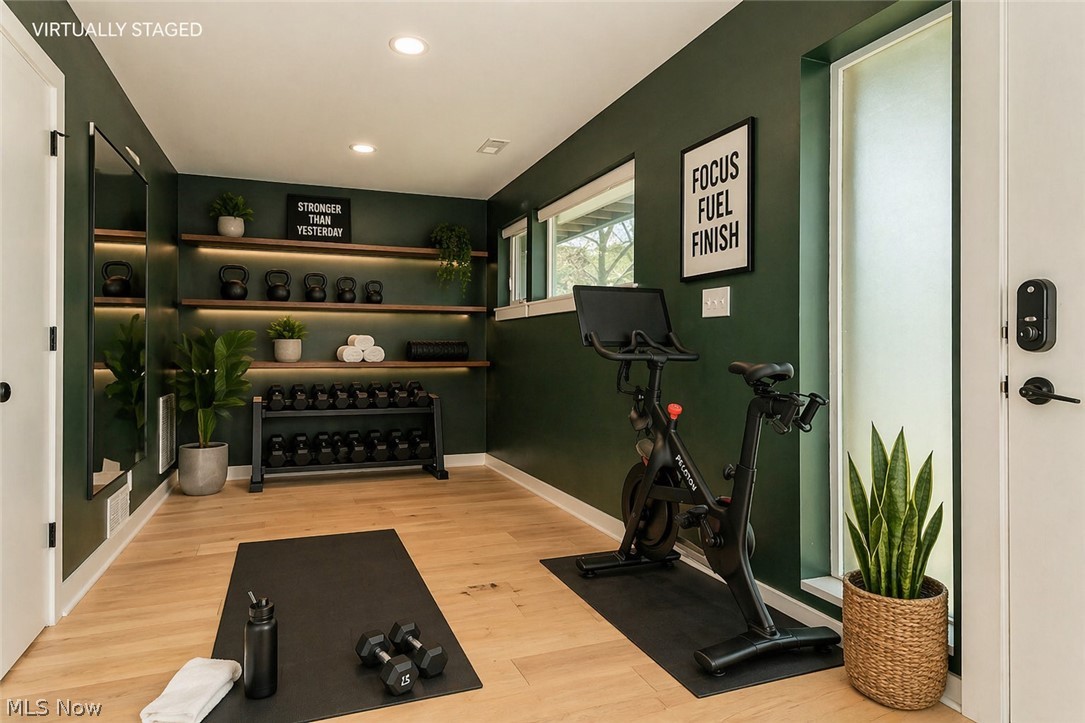 Battery Park Twnhms Condo - Residential