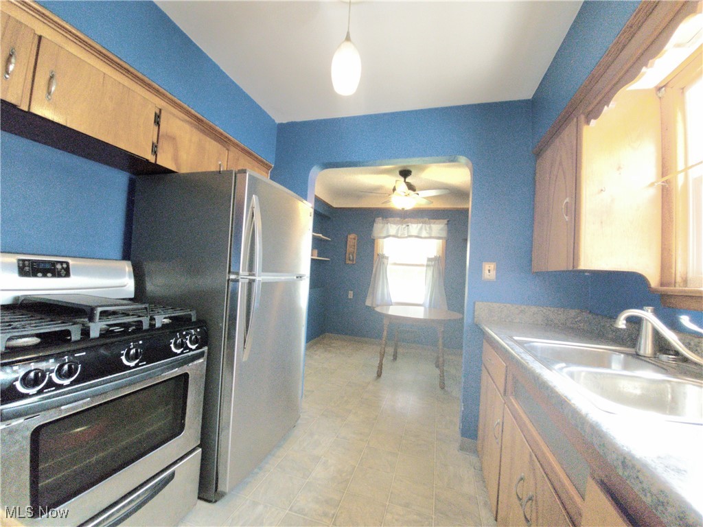 19116 Puritas Avenue, Cleveland, Ohio image 6