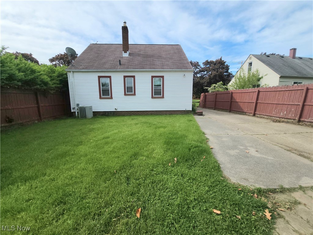 19116 Puritas Avenue, Cleveland, Ohio image 20