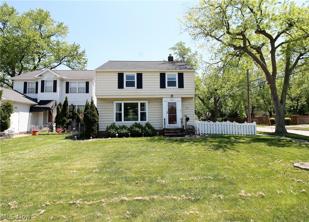 J L Coolidge - Residential