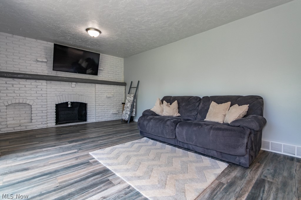 Willoughby Township 10 - Residential