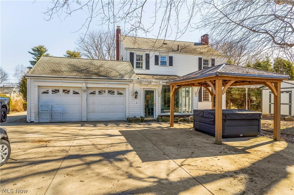 Photo of 1637 N Lincoln Avenue, Salem, OH 44460 (MLS # 5188368)