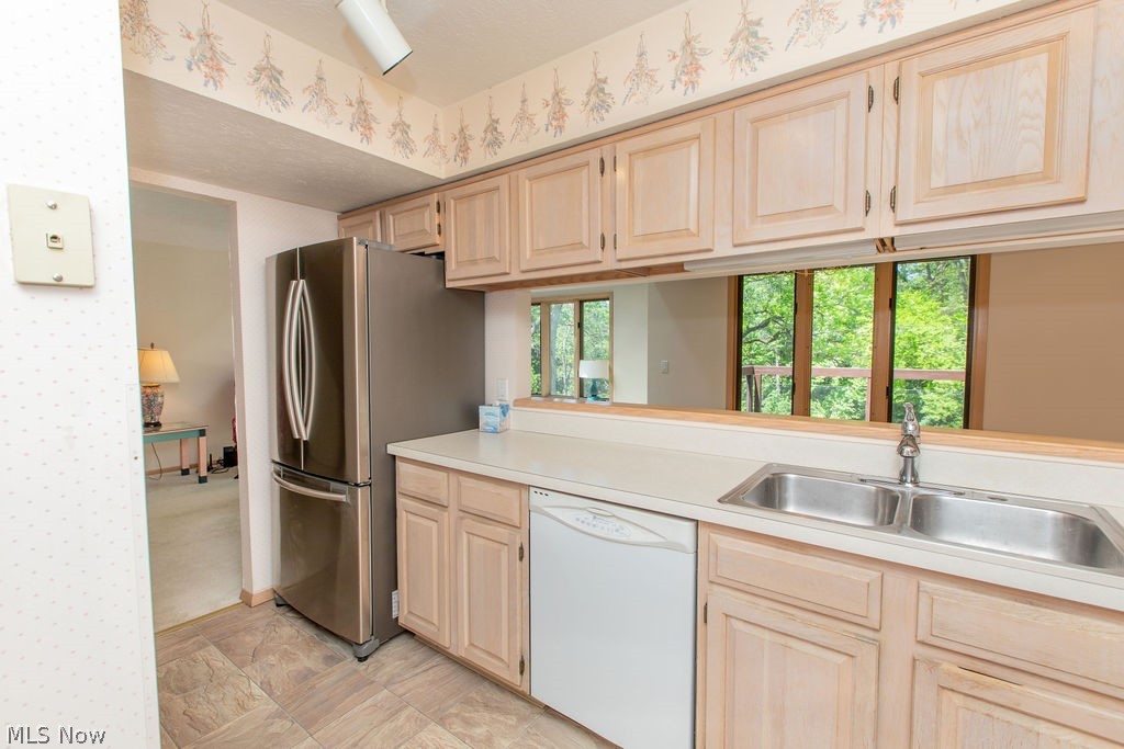 Mill River Condo Ph 04 - Residential